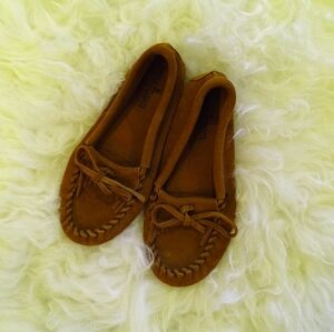 Minnetonka Moccasins Women's 6 EUC